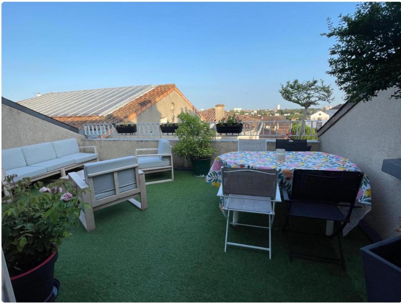 Grand Appartement Hypercentre Avec Terrasse Et Parking Poitiers Kültér fotó